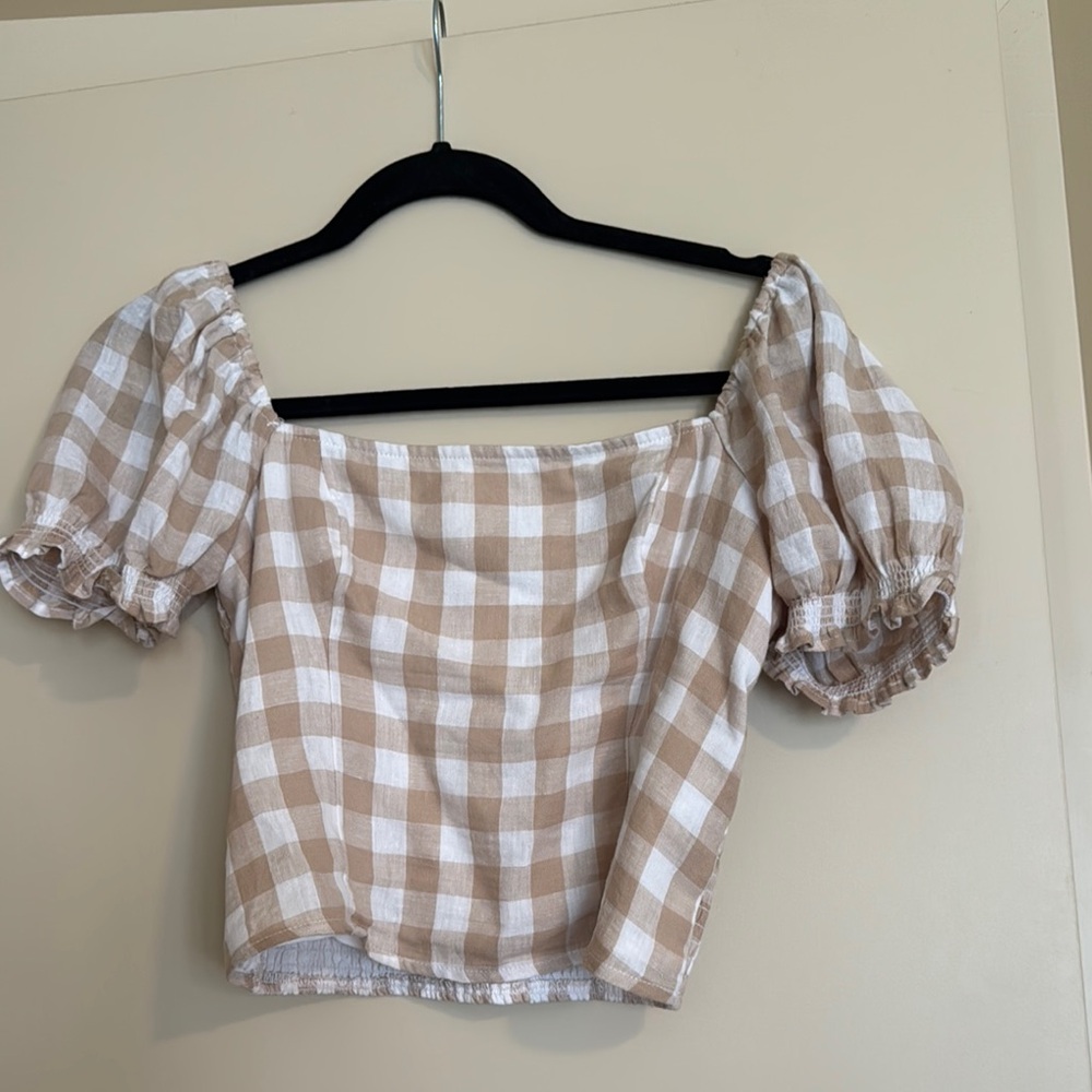 Abercrombie & Fitch Smocked Puff Sleeve Blouse Tan and White